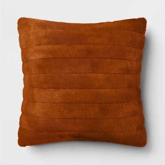 THRESHOLD NWT oversized channel faux fur square throw pillow -dark caramel -24” - Picture 1 of 7